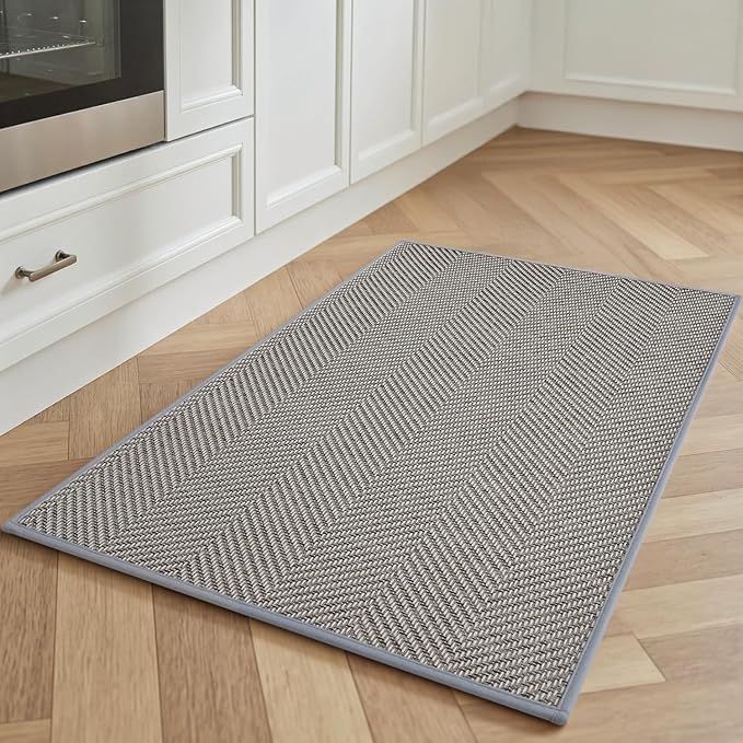 Kitchen floor mat, non-slip and washable gray kitchen rug, absorbent and quick-drying, easy to clean, suitable for use in front of the sink. Size: 17 inches * 30 inches.